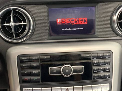 Used 2013 Mercedes-Benz SLK 250 image 26