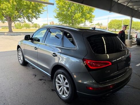 Used 2016 Audi Q5 2.0T Premium Plus w/ Technology Package AWD/4WD image 11