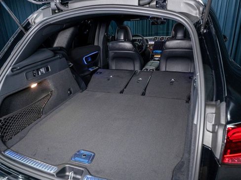 Certified 2025 Mercedes-Benz GLC 300 image 9