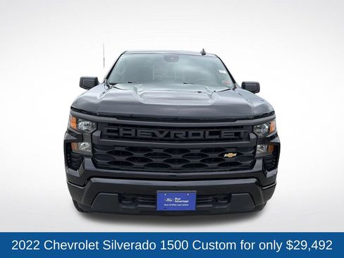 Used 2022 Chevrolet Silverado 1500 Custom AWD/4WD image 2
