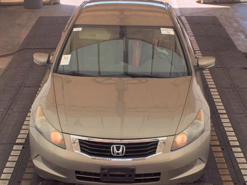 Used 2009 Honda Accord LX-P image 2