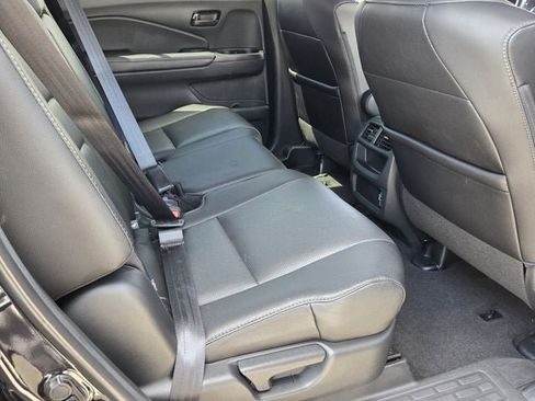 Certified 2023 Honda Passport EX-L image 16