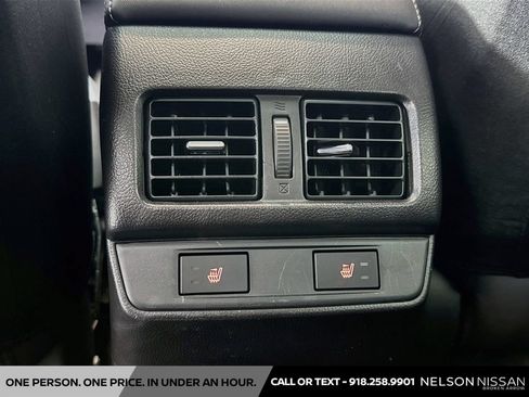 Used 2017 Subaru Outback 2.5i Limited w/ Popular Package #5 AWD/4WD image 26