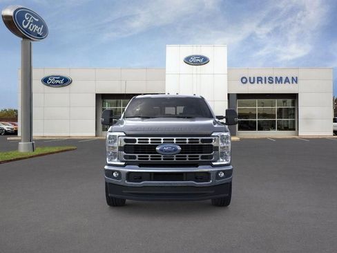 New 2026 Ford F250 XLT w/ FX4 Off-Road Package image 2