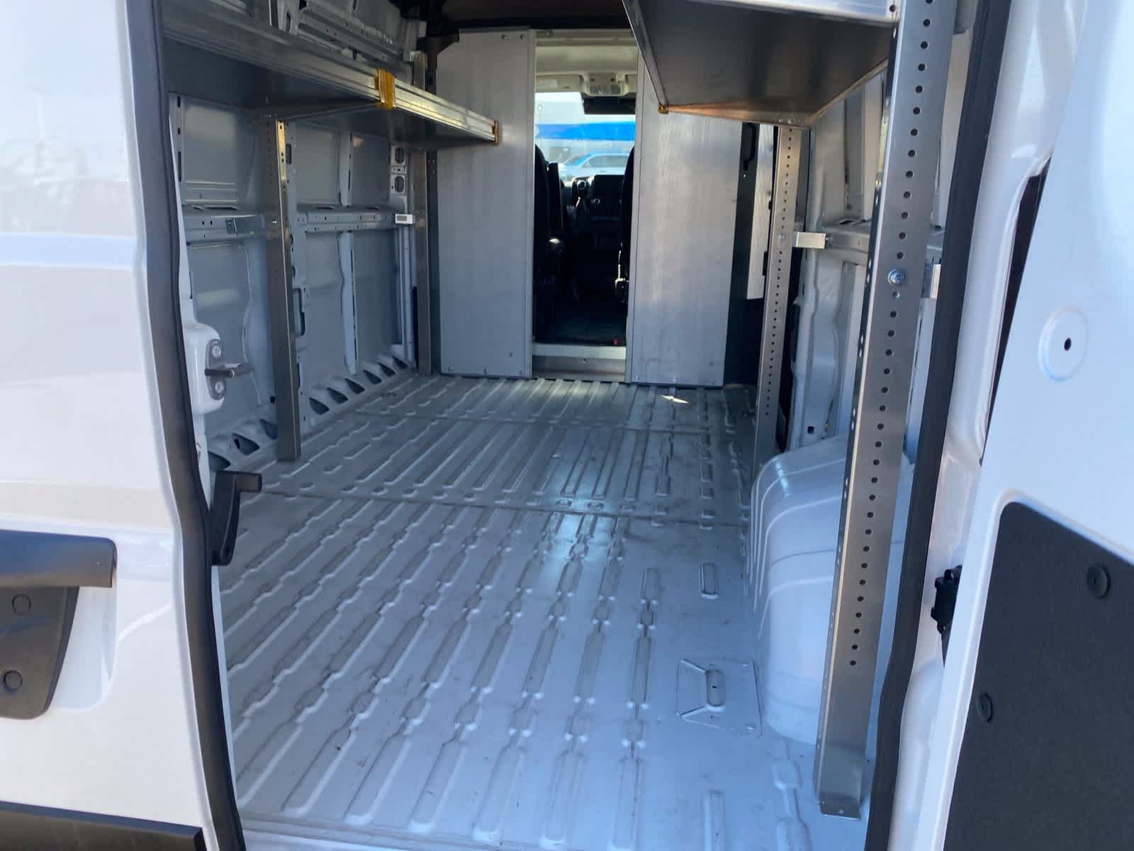 Used 2025 RAM ProMaster 2500 FWD image 9