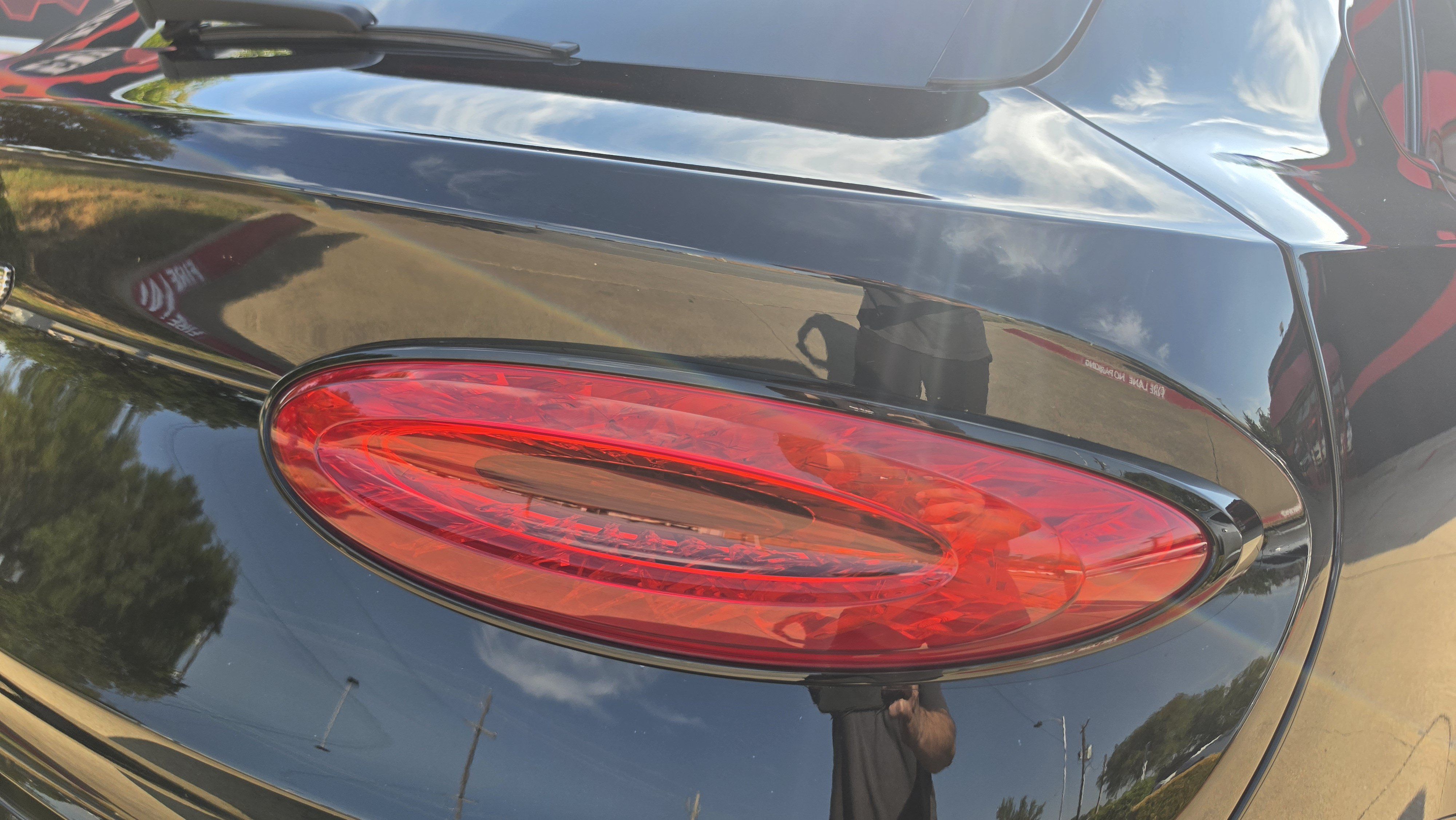 Used 2022 Bentley Bentayga AWD/4WD image 9