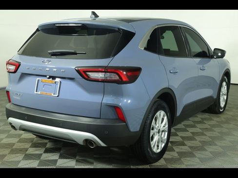 Used 2023 Ford Escape Active w/ Tech Pack #2 image 11