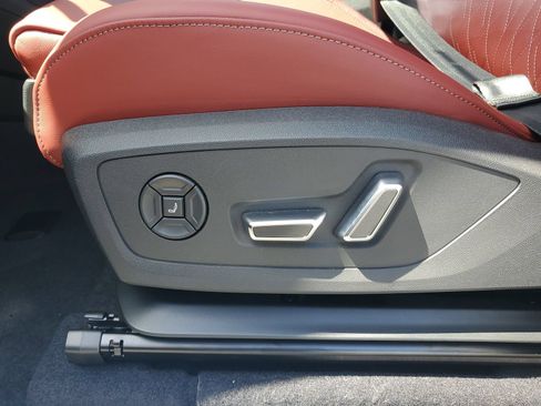 New 2027 Audi SQ6 e-tron Prestige AWD/4WD image 23