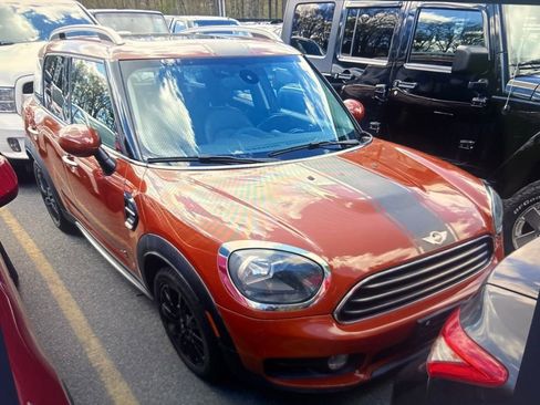 Used 2018 MINI Cooper Countryman ALL4 AWD/4WD image 4