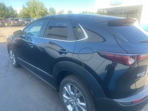 Used 2023 MAZDA CX-30 AWD 2.5 S w/ Select Package image 4