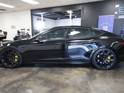 Used 2018 Tesla Model S 100D AWD/4WD image 11