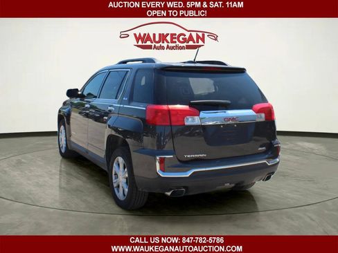 Used 2016 GMC Terrain SLE w/ Chrome Edition AWD/4WD image 4