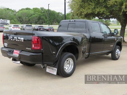 Used 2026 RAM 3500 Longhorn AWD/4WD image 3