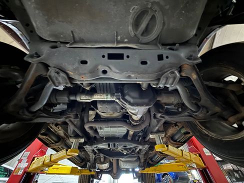 Used 2001 Dodge Durango R/T image 73