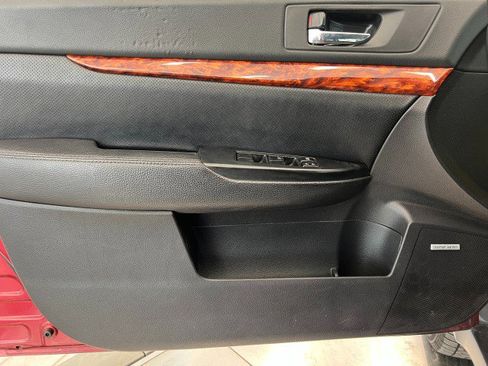 Used 2012 Subaru Outback 2.5i Limited w/ Moonroof Pkg image 14