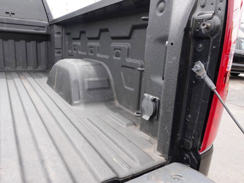 Used 2024 Chevrolet Silverado 1500 Custom AWD/4WD image 22