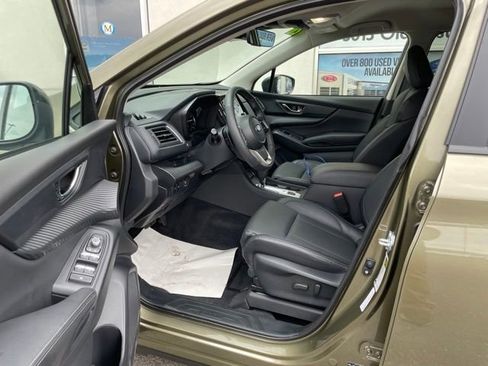 Used 2026 Subaru Ascent Premium AWD/4WD image 8