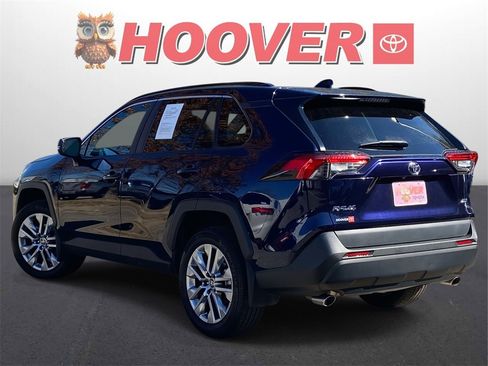 Used 2024 Toyota RAV4 XLE Premium image 5