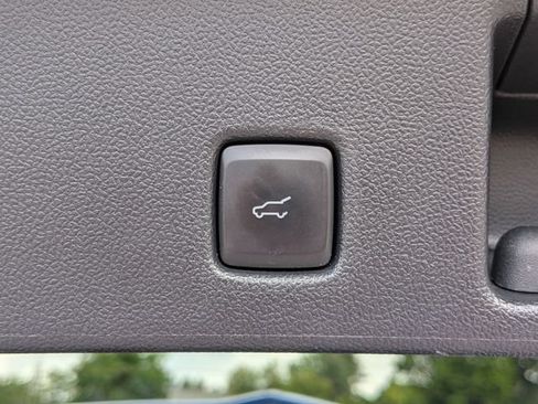 Certified 2023 Ford Escape ST-Line w/ Tech Pack #1 AWD/4WD image 18