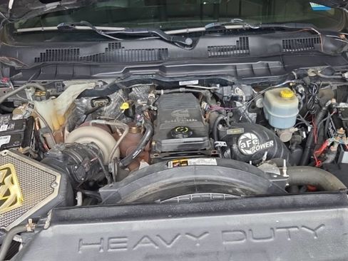 Used 2014 RAM 3500 Laramie w/ Cold Weather Group AWD/4WD image 5
