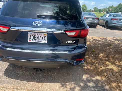 Used 2017 INFINITI QX60 FWD w/ Premium Package image 8
