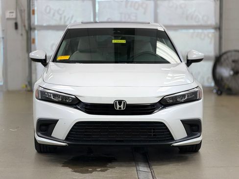 Used 2023 Honda Civic EX image 2