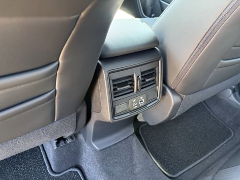 New 2026 Subaru Forester Premium AWD/4WD image 31
