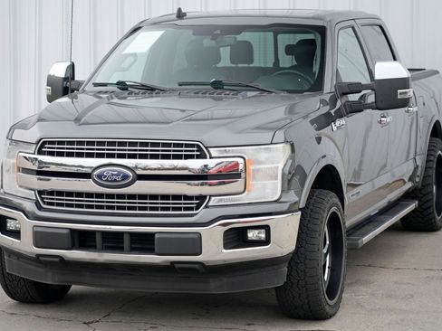 Used 2019 Ford F150 Lariat image 46