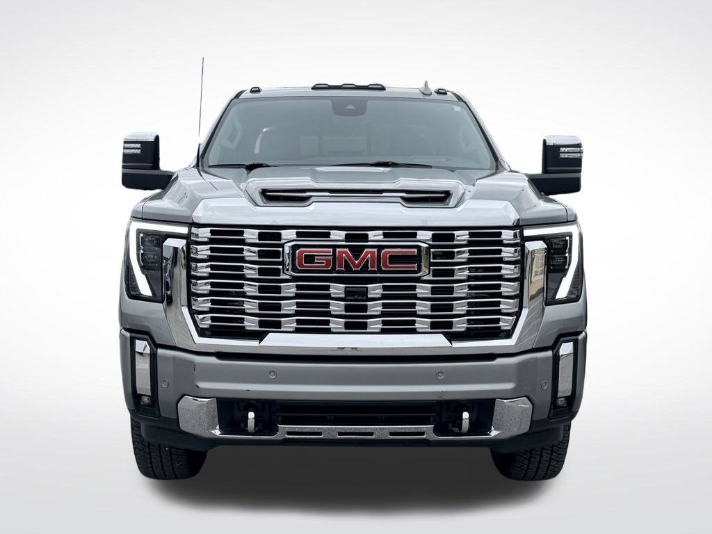 Used 2024 GMC Sierra 2500 Denali w/ Denali Reserve Package AWD/4WD image 10