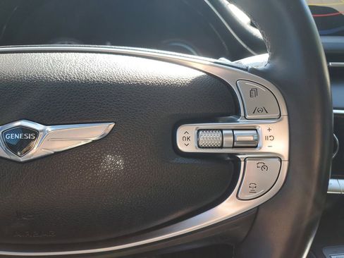 Used 2022 Genesis GV70 2.5T w/ Advanced Package image 28