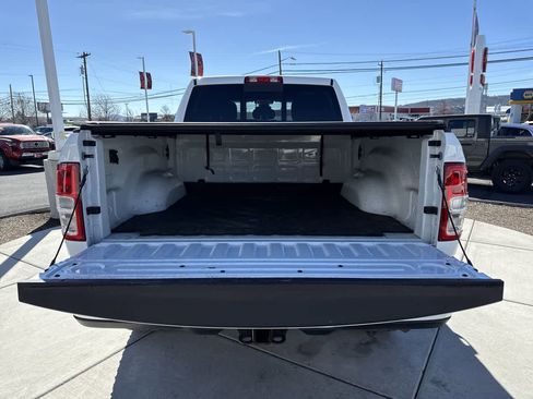 Used 2024 RAM 2500 Tradesman w/ Convenience Group image 7
