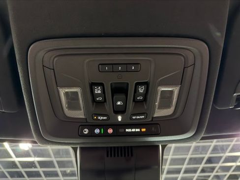 Used 2024 GMC Sierra 1500 Denali Ultimate AWD/4WD image 26