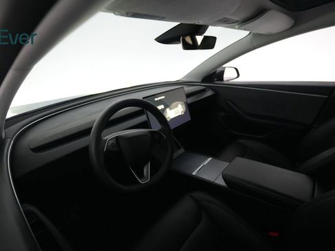 Used 2024 Tesla Model 3 Standard Range RWD image 23