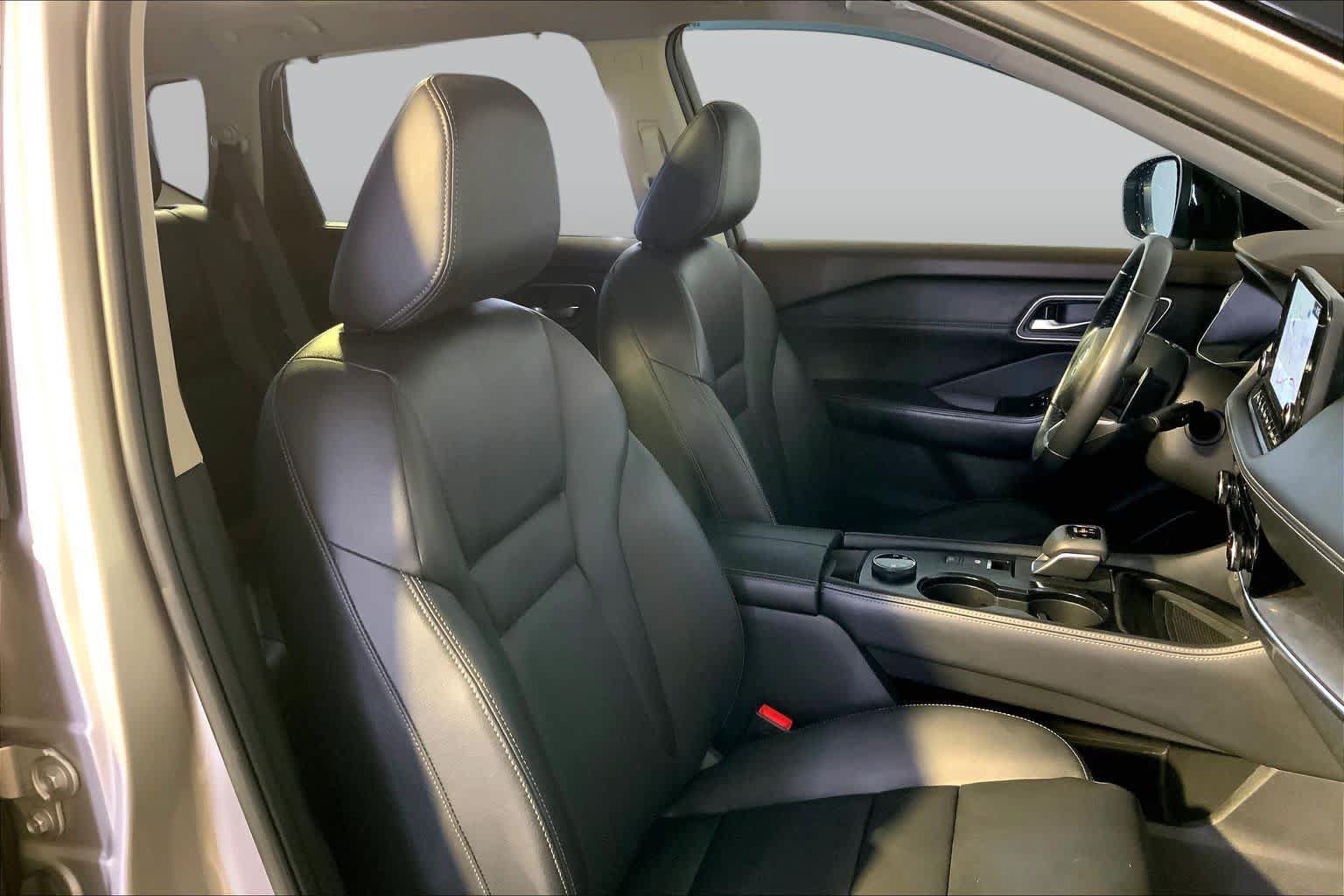 Used 2021 Nissan Rogue SL w/ Premium Package AWD/4WD image 8