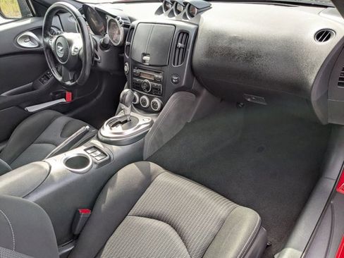 Used 2011 Nissan 370Z image 19