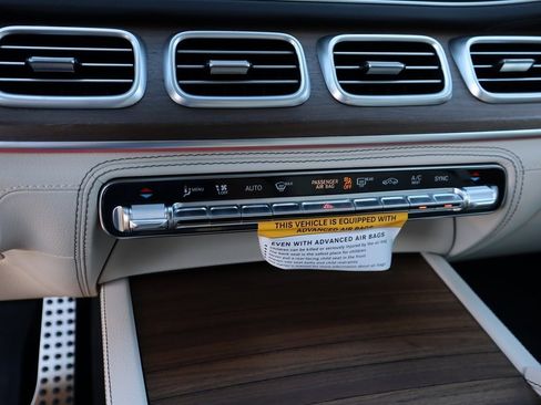 New 2026 Mercedes-Benz GLS 450 4MATIC image 48