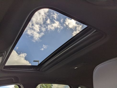 New 2025 MAZDA CX-5 Signature image 19