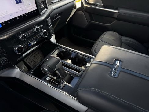 New 2025 Ford F150 Platinum image 20
