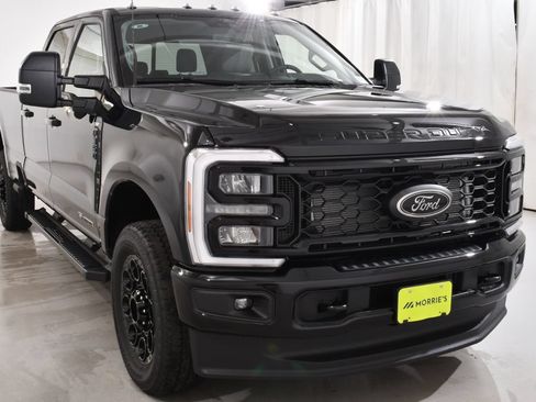 New 2026 Ford F350 XLT w/ XLT Premium Package AWD/4WD image 4