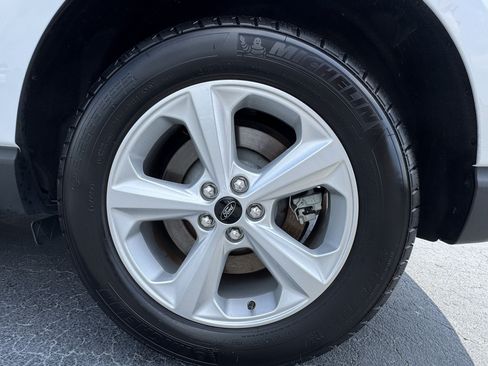 Used 2024 Ford Edge SE w/ Cargo Accessory Package AWD/4WD image 19