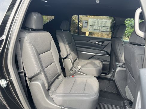 New 2026 Chevrolet Traverse LT image 34