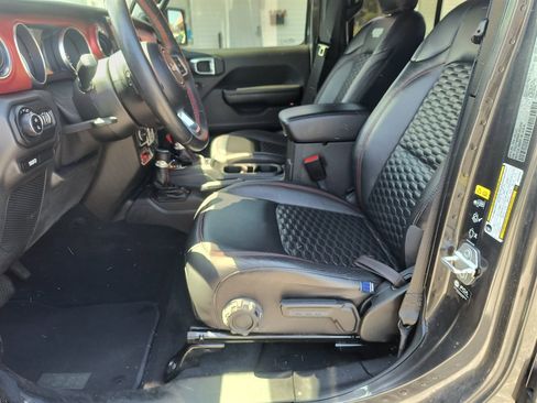 Used 2021 Jeep Gladiator Rubicon AWD/4WD image 21