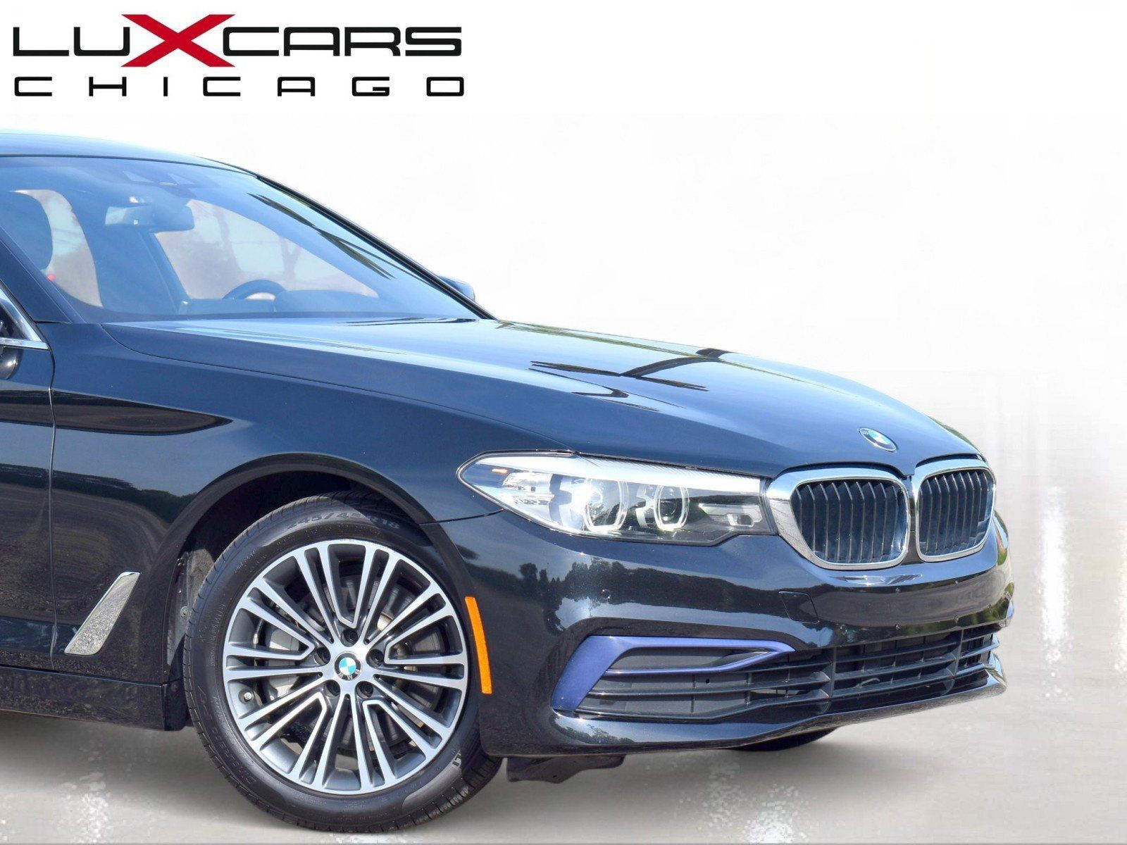 Used 2019 BMW 530i xDrive w/ Convenience Package AWD/4WD image 2
