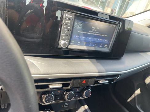 Used 2025 Nissan Kicks S FWD image 20