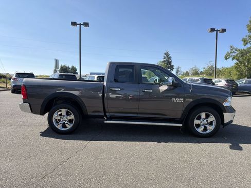 Used 2017 RAM 1500 Big Horn AWD/4WD image 2