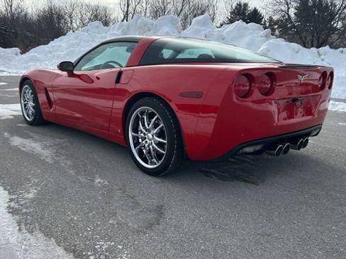 Used 2007 Chevrolet Corvette Coupe w/ Preferred Equipment Group image 6
