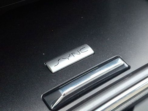 Used 2017 Ford F250 XLT w/ XLT Value Package image 23