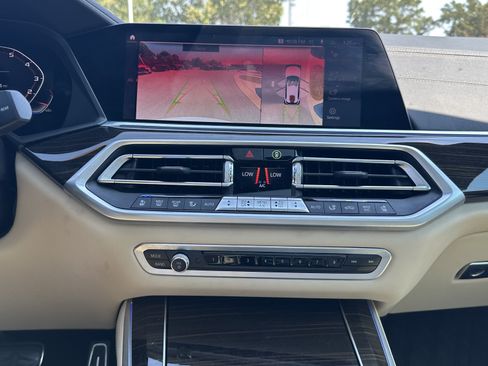 Used 2021 BMW X5 M50i w/ Executive Package AWD/4WD image 31