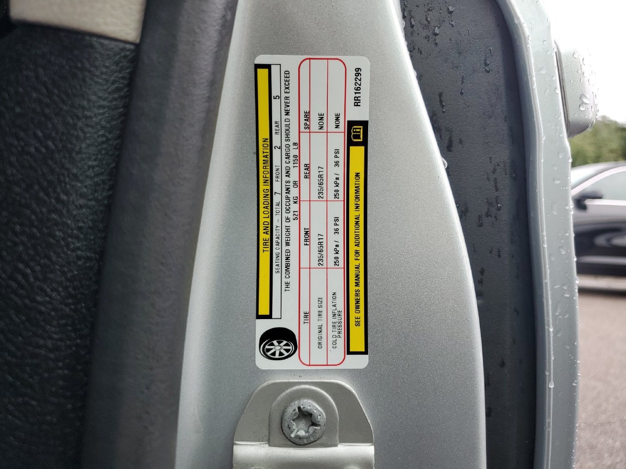 Used 2024 Chrysler Pacifica Touring-L FWD image 30