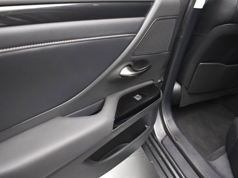 Used 2024 Lexus ES 350 image 15